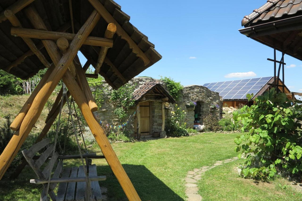 Domek Z Widokiem Sanok Exterior foto